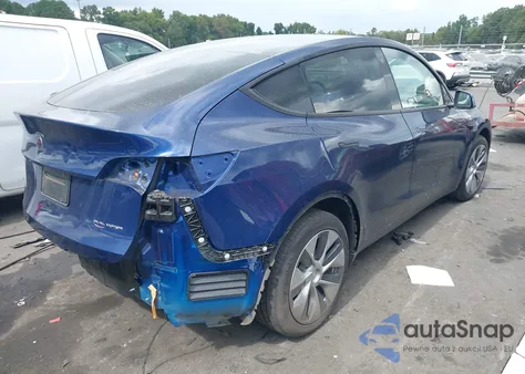 2022 Tesla Model Y Long Range Dual Motor All-Wheel Drive из США, поврежденный, VIN 7SAYGAEE9NF467163